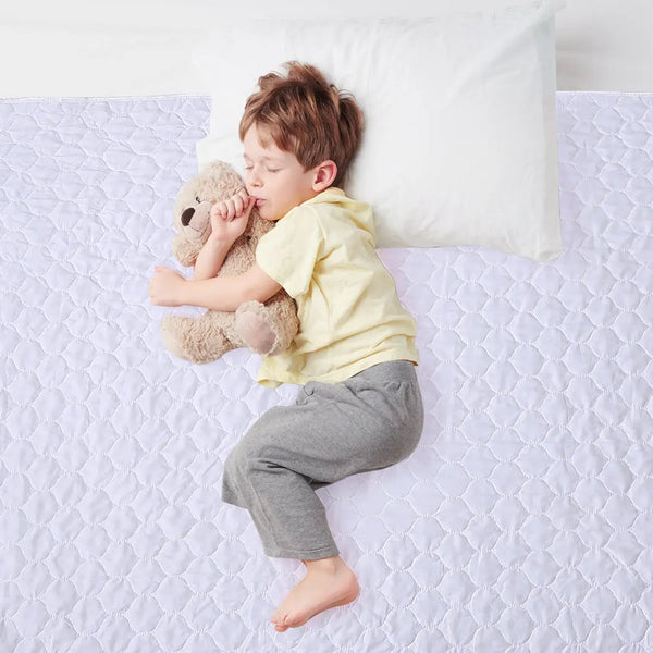 2x Bed Pad Waterproof Bed Protector Absorbent Incontinence Underpad Washable K DreamZ