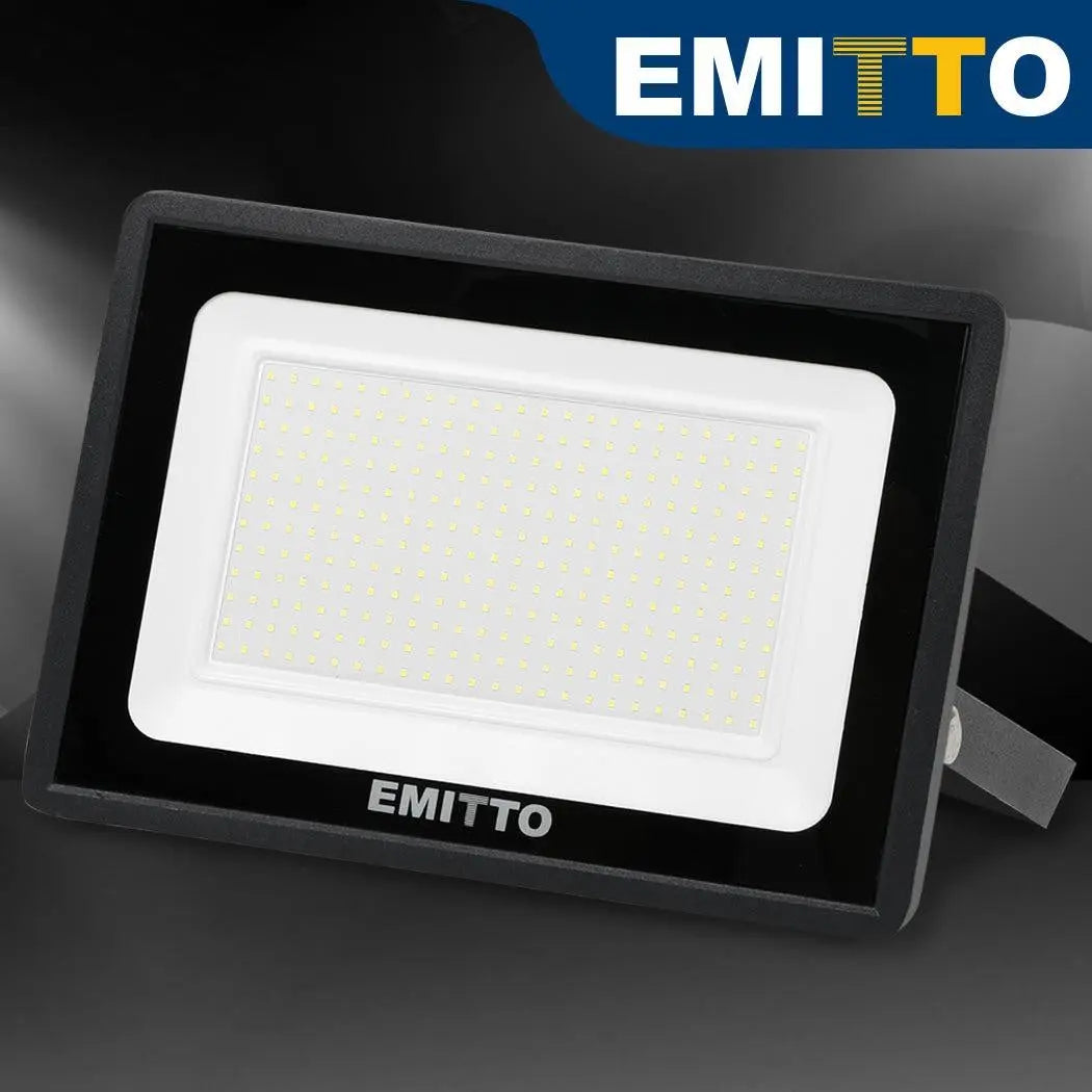 Emitto LED Flood Light 200W Outdoor Floodlights Lamp 220V-240V Cool White Deals499