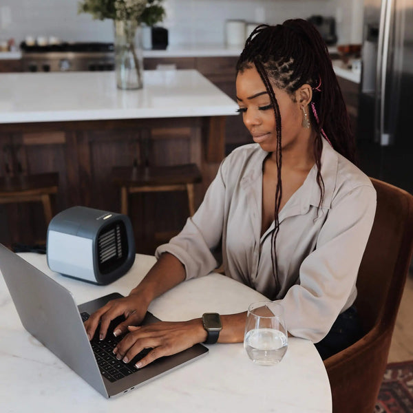 Evapolar evaCHILL Personal Evaporative Air Cooler and Humidifier, Urban Gray Deals499