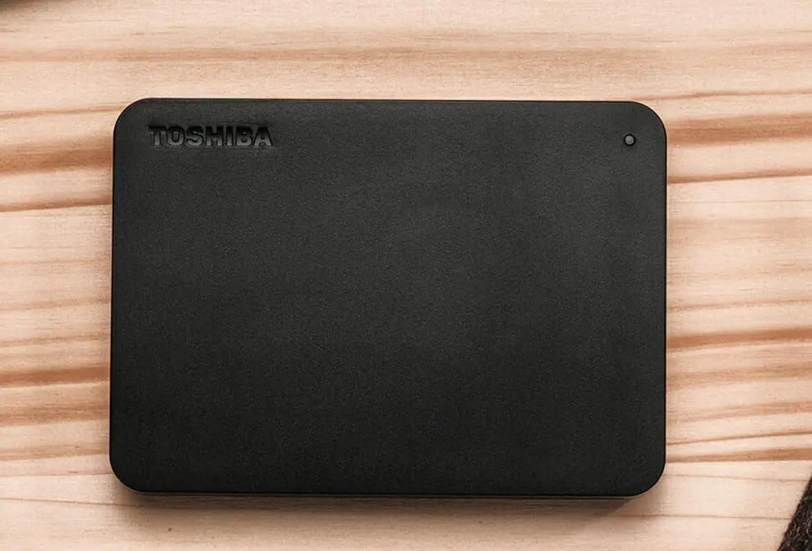 TOSHIBA 2TB CANVIO® BASICS PORTABLE HARD DRIVE STORAGE. 3 Years Warranty. (new HDTB420AK3AA) TOSHIBA