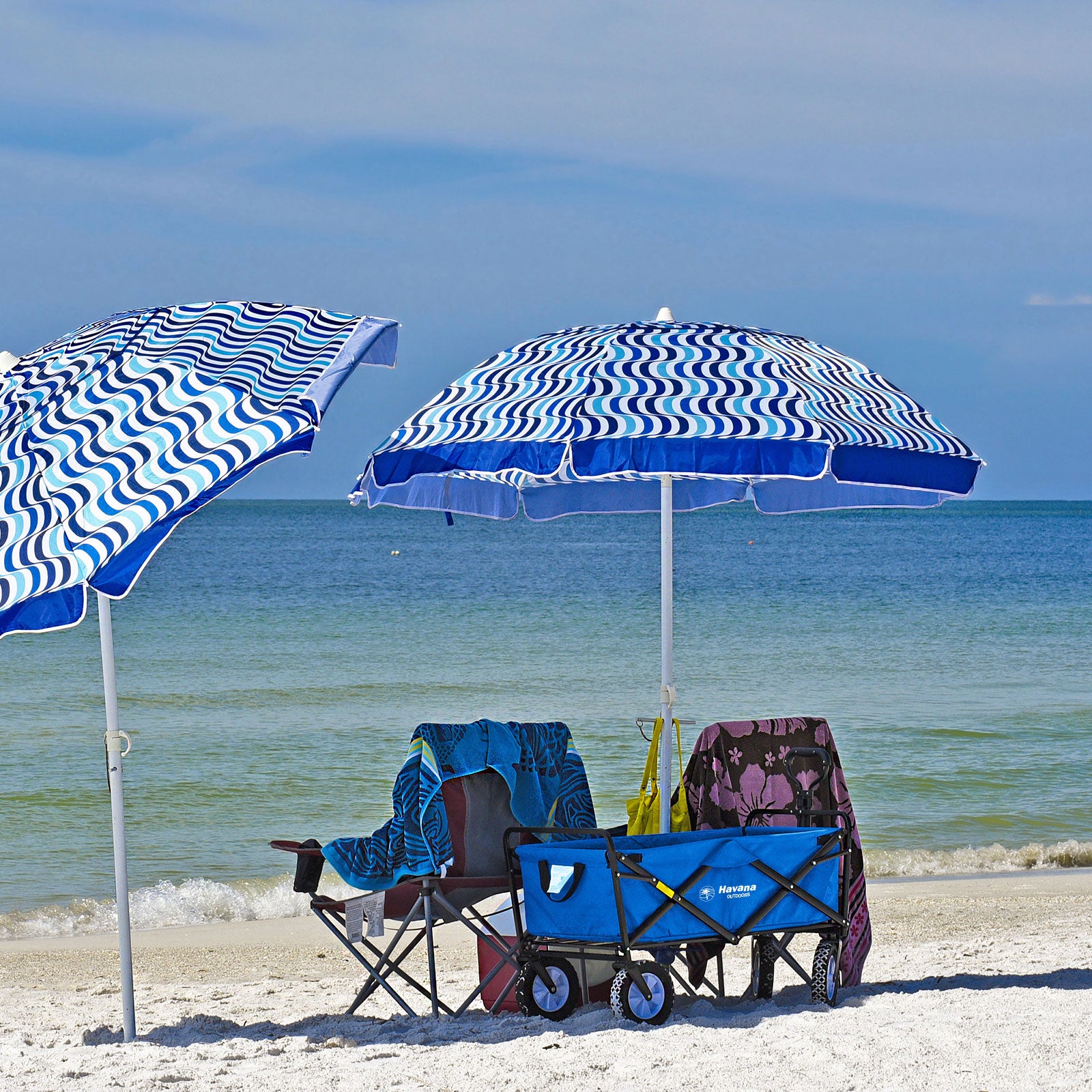 Havana Outdoors Collapsible Beach Trolley Garden Cart Foldable Picnic Navy Deals499