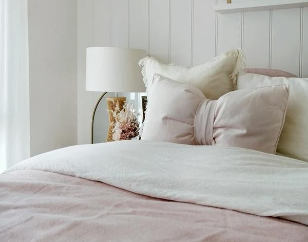 Kensington Throw - 10% Cashmere/ 90% Super Fine Merino Wool - Blush Deals499