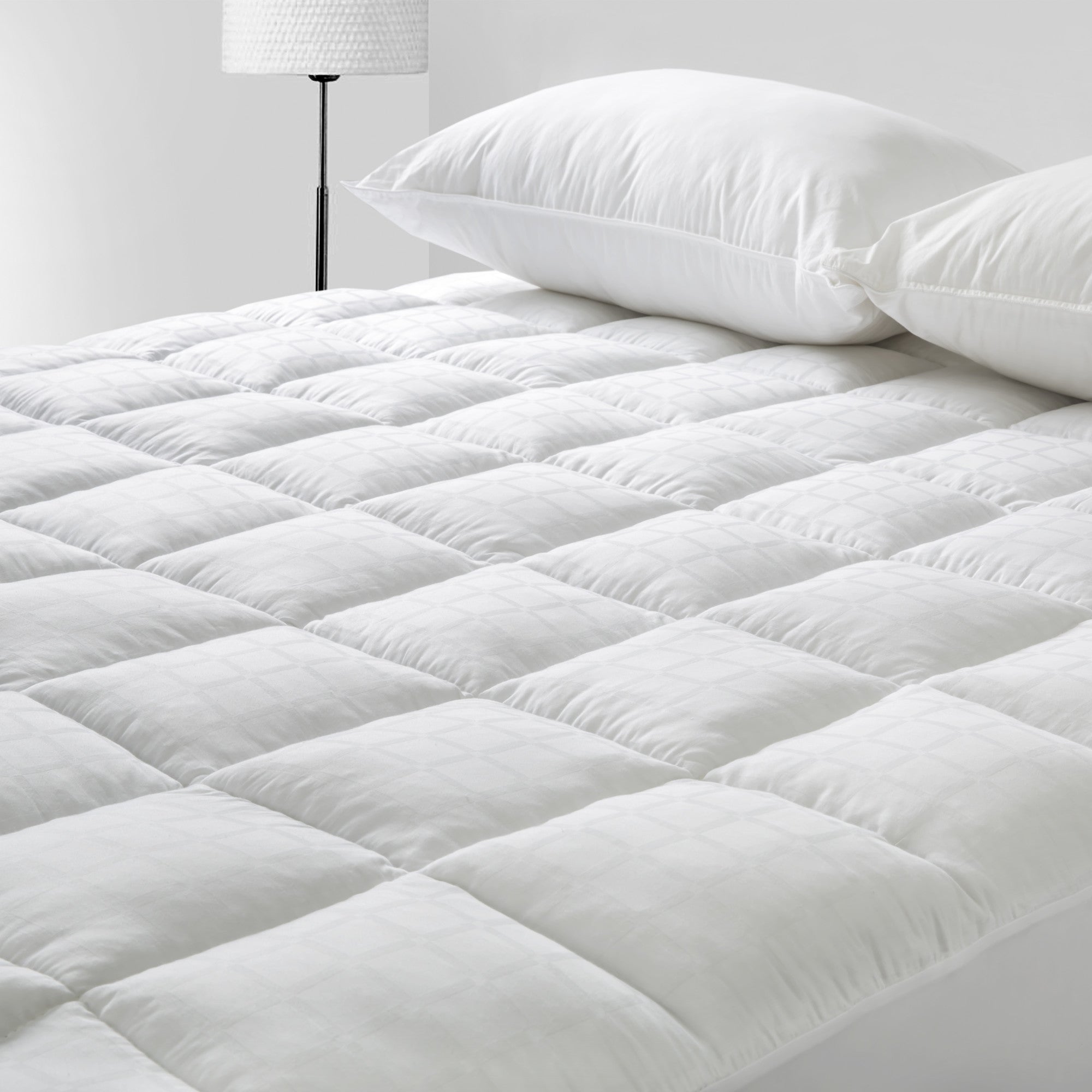 Dreamaker Ball Fibre Mattress Topper 1000Gsm King Single Bed Deals499