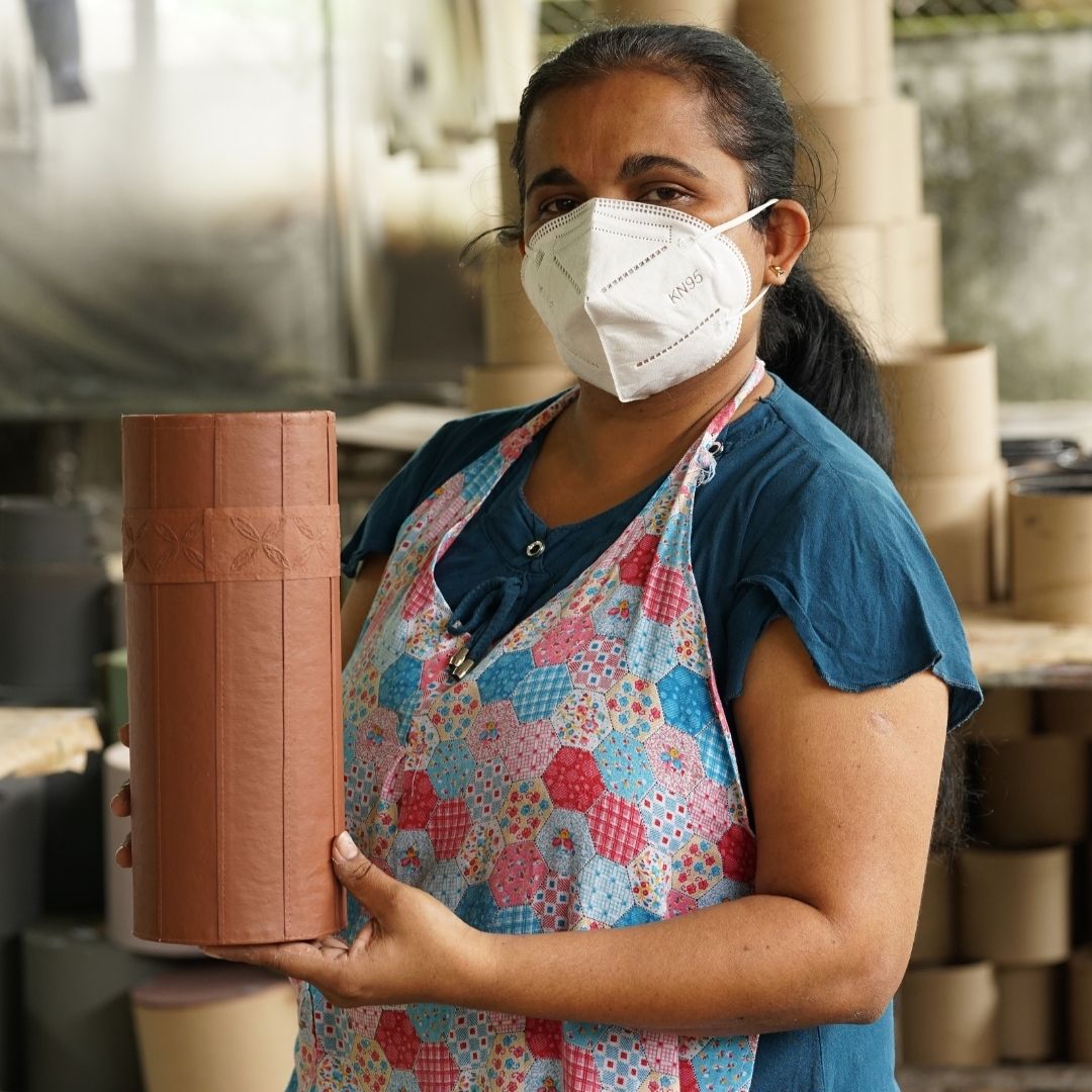 Tree Stripes Leather Look Cylinder Vase - Cognac Deals499