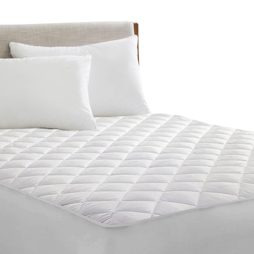 DreamZ Fully Fitted Waterproof Microfiber Mattress Protector in Single Size Deals499