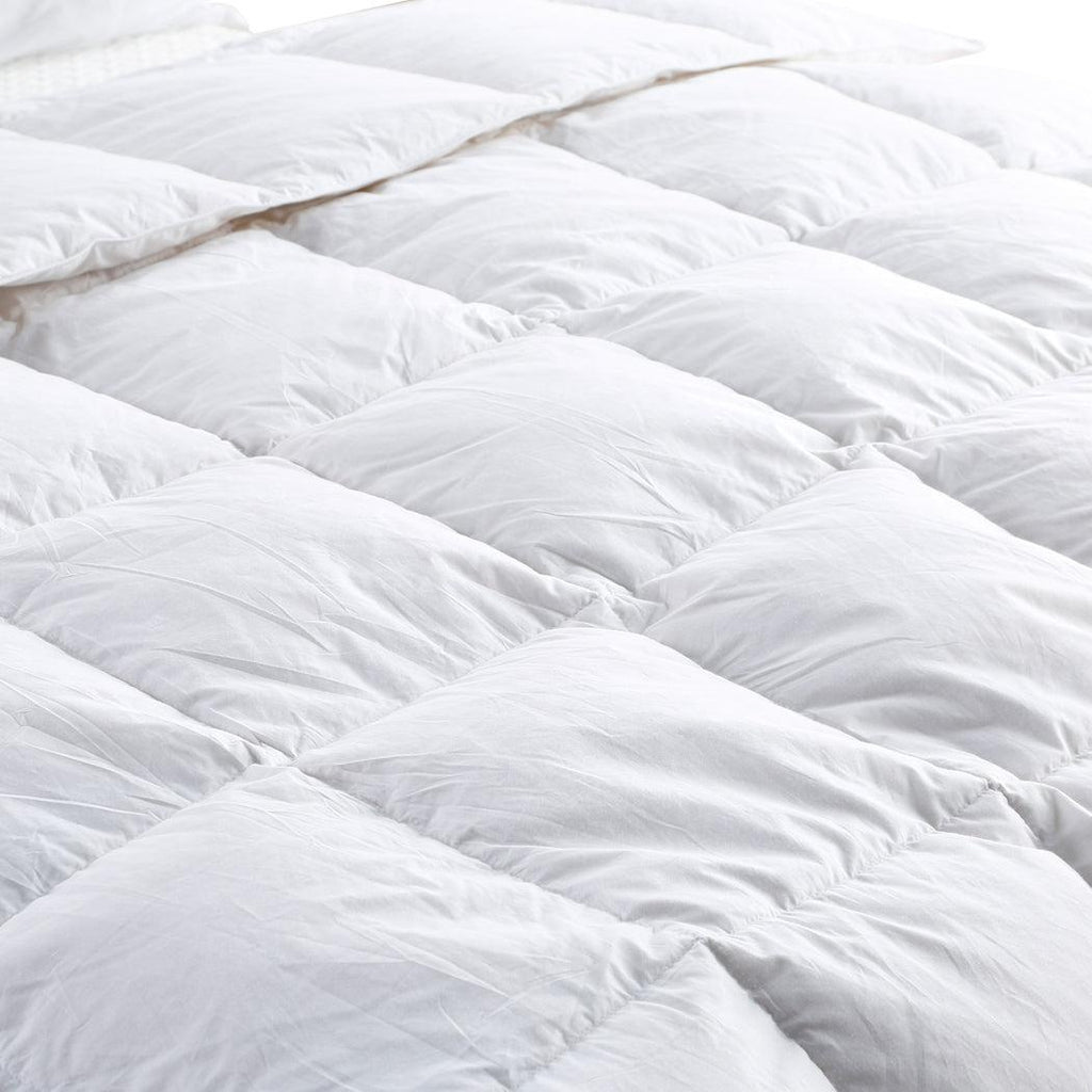 DreamZ 500GSM All Season Goose Down Feather Filling Duvet in Queen Size Deals499