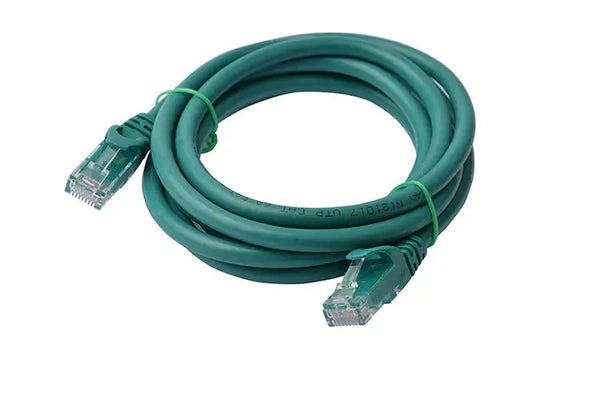 8WARE Cat6a UTP Ethernet Cable 2m SnaglessÂ Green 8WARE