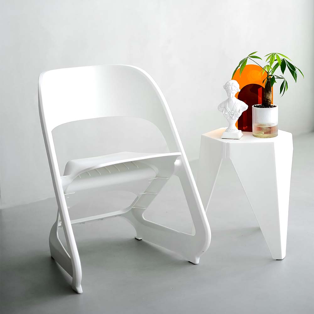 ArtissIn Set of 4 Dining Chairs Office Cafe Lounge Seat Stackable Plastic Leisure Chairs White Deals499