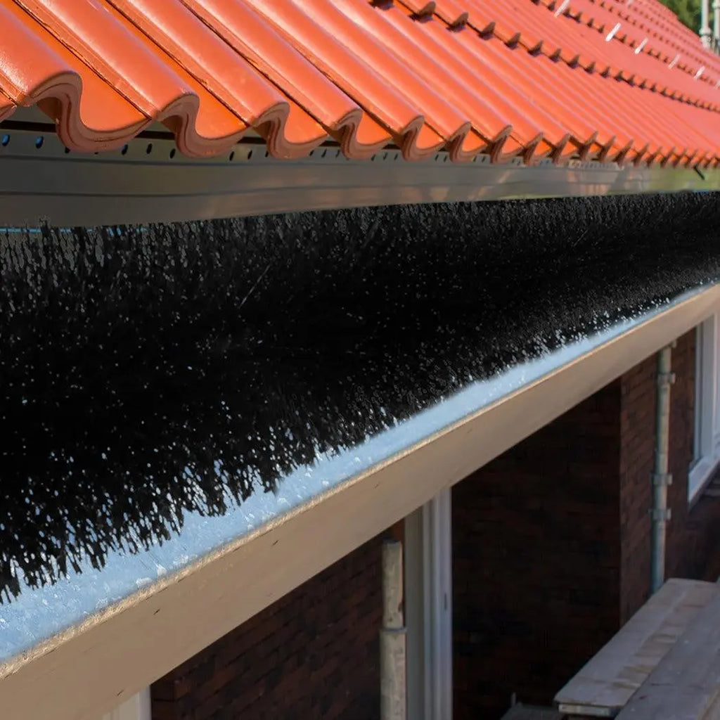 Gutter Brush Guard Leaf Heavy Duty Twigs Filter Garden 92x10cm Length Home X6 Deals499