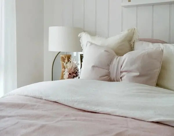 Kensington Throw - 10% Cashmere/ 90% Super Fine Merino Wool - Blush Deals499