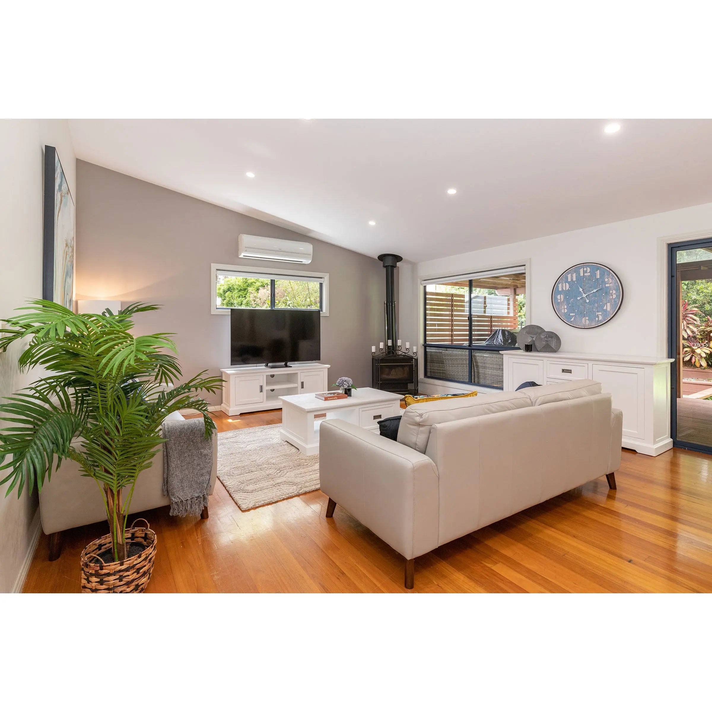 Laelia ETU Entertainment TV Unit 160cm 2 Door Solid Acacia Wood Coastal - White Deals499