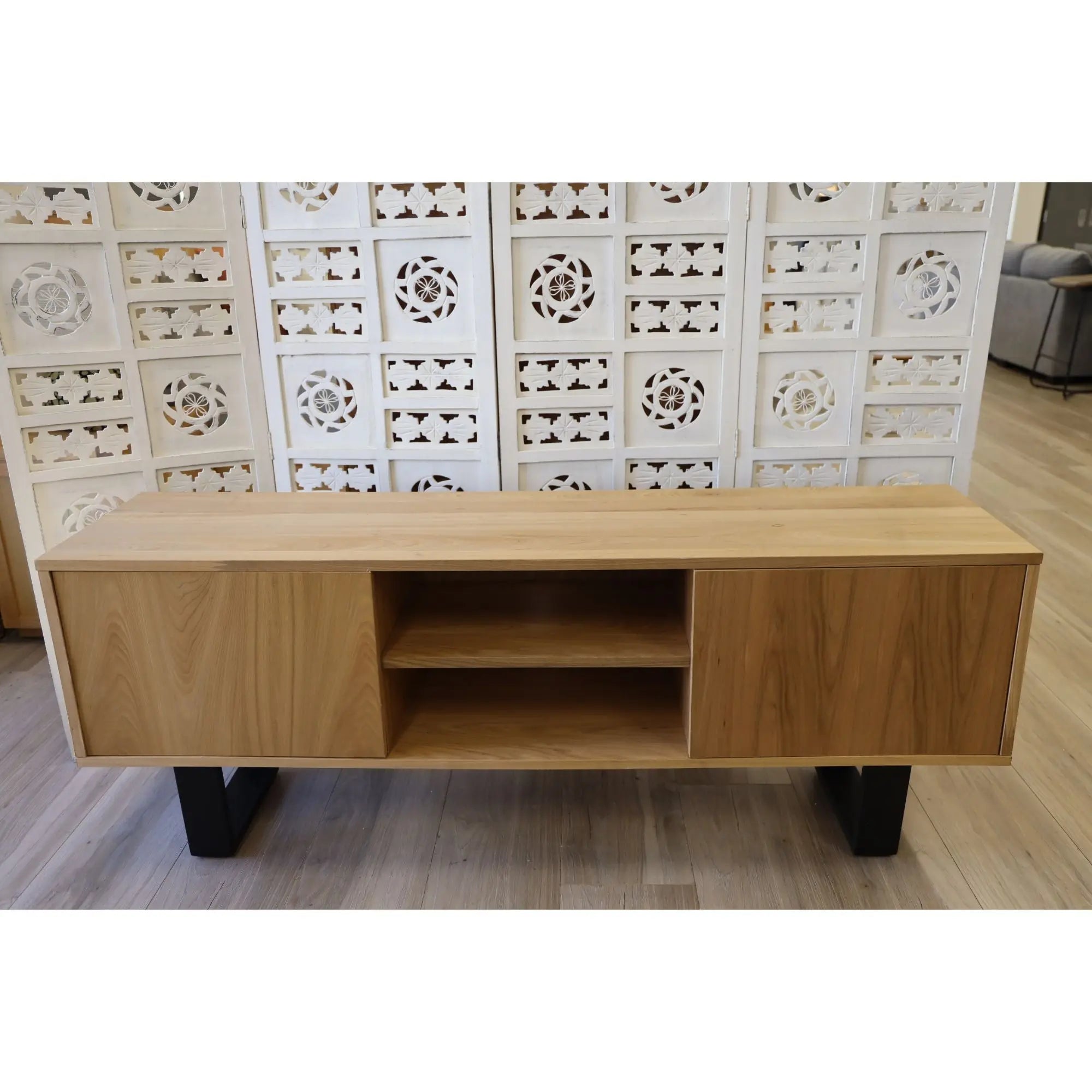 Petunia  ETU Entertainment TV Unit 160cm Elm Timber Wood 2 Door - Natural Deals499