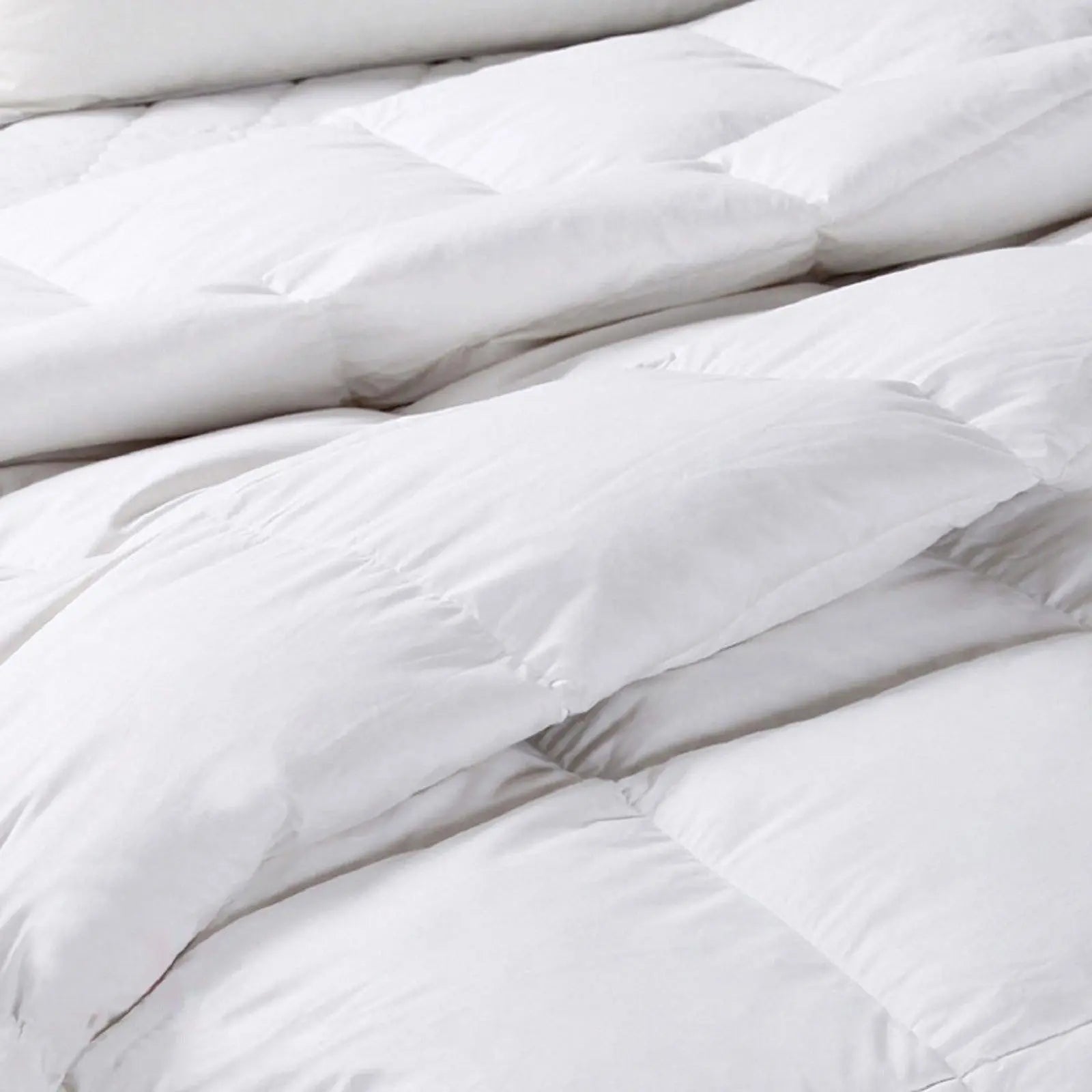 Royal Comfort 50% Goose Feather 50% Down 500GSM Quilt Duvet Deluxe Soft Touch Double White Deals499