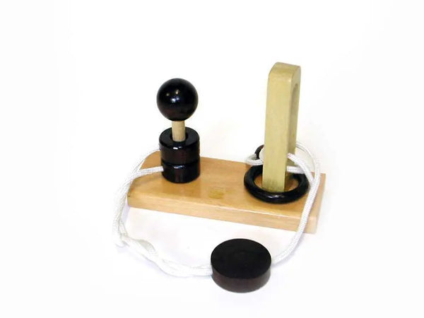 TWICE AS HARD RINGS BRAINTEASER PUZZLE Deals499