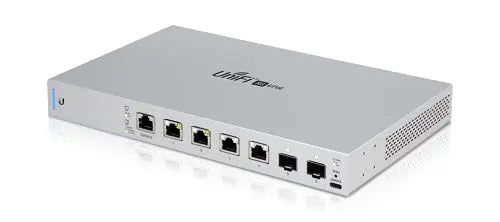 UBIQUITI UniFi Fully Managed, Layer3 - 4x 10GB Ethernet PoE++ (802.3bt) Ports - 2x 10GB SFP+ Uplinks UBIQUITI