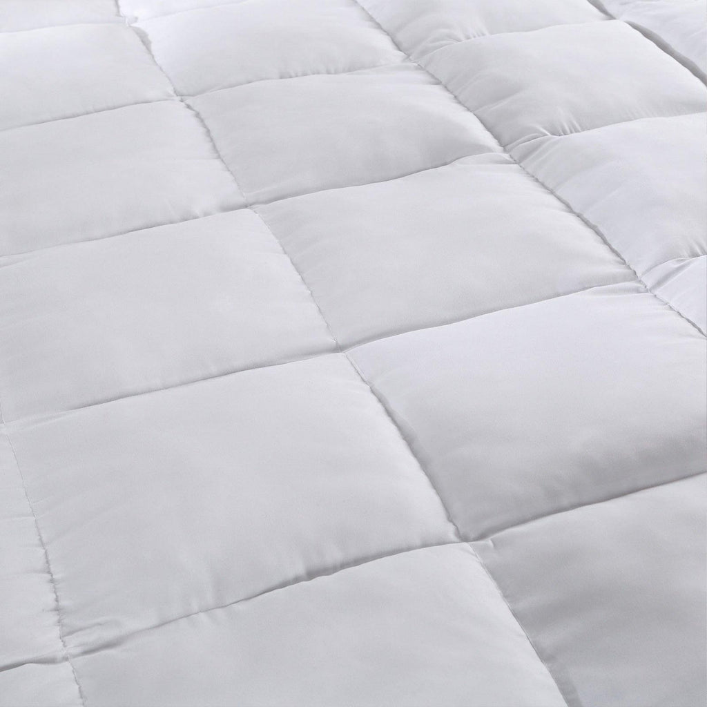 Royal Comfort 1000GSM Luxury Bamboo Fabric Gusset Mattress Pad Topper Cover Double White Deals499