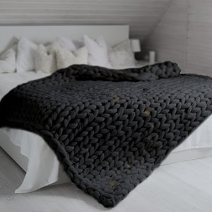 Royal Comfort Chunky Hand Knit Thick Weighted Blanket 6.3KG 203cm x 153cm - Charcoal from Deals499 at Deals499