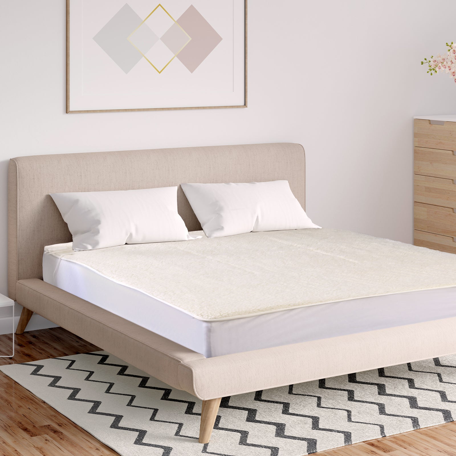 Royal Comfort Fleece Top Electric Blanket Fitted Heated Winter Underlay - Queen - White Deals499