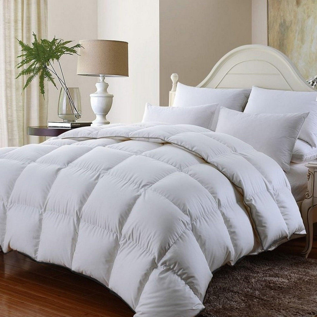 Royal Comfort 350GSM Luxury Soft Bamboo All-Seasons Quilt Duvet Doona All Sizes Queen White Deals499