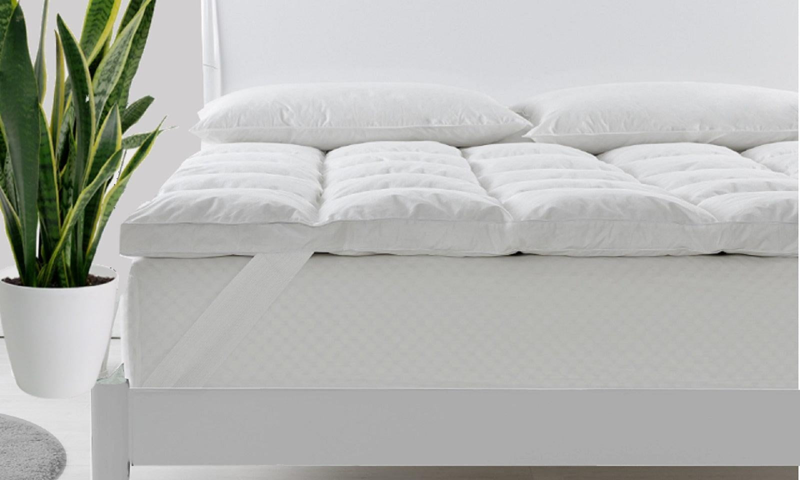 Royal Comfort Duck Feather and Down Mattress Topper 1800GSM Pillowtop Underlay White King Single Deals499