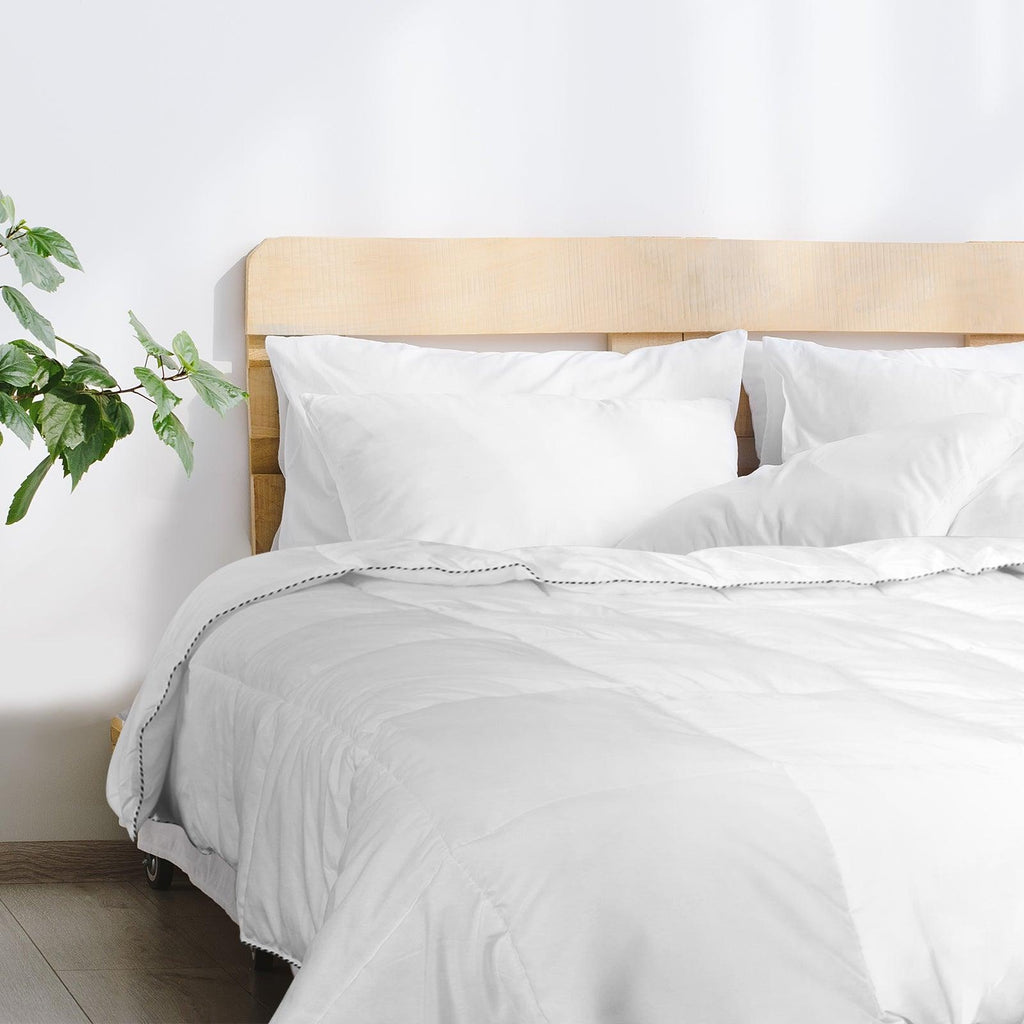 250GSM Bamboo Blend Quilt With 1100GSM King Size Hotel Pillow Bedding Set Queen Deals499
