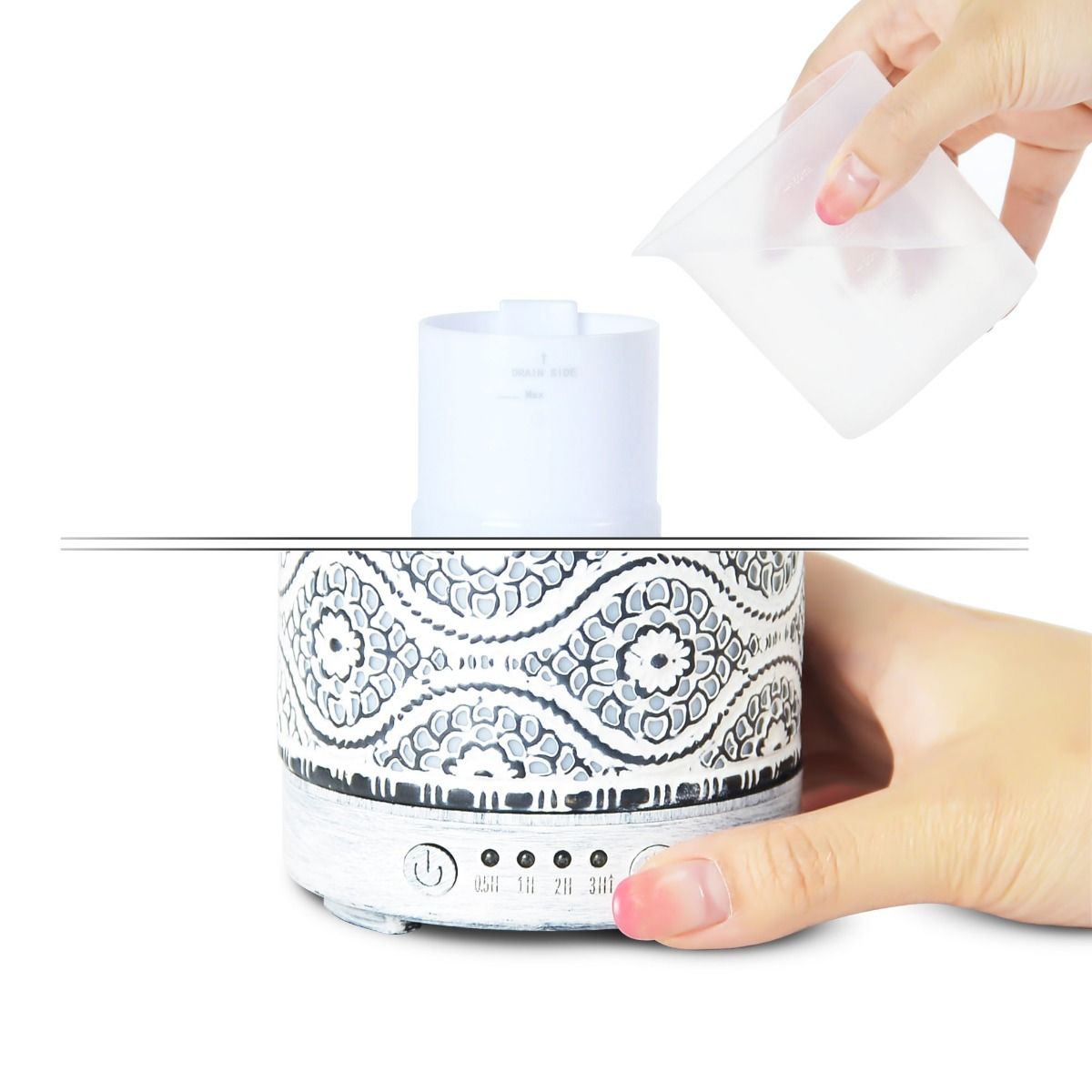 activiva 100ml Metal Essential Oil and Aroma Diffuser-Vintage White Deals499