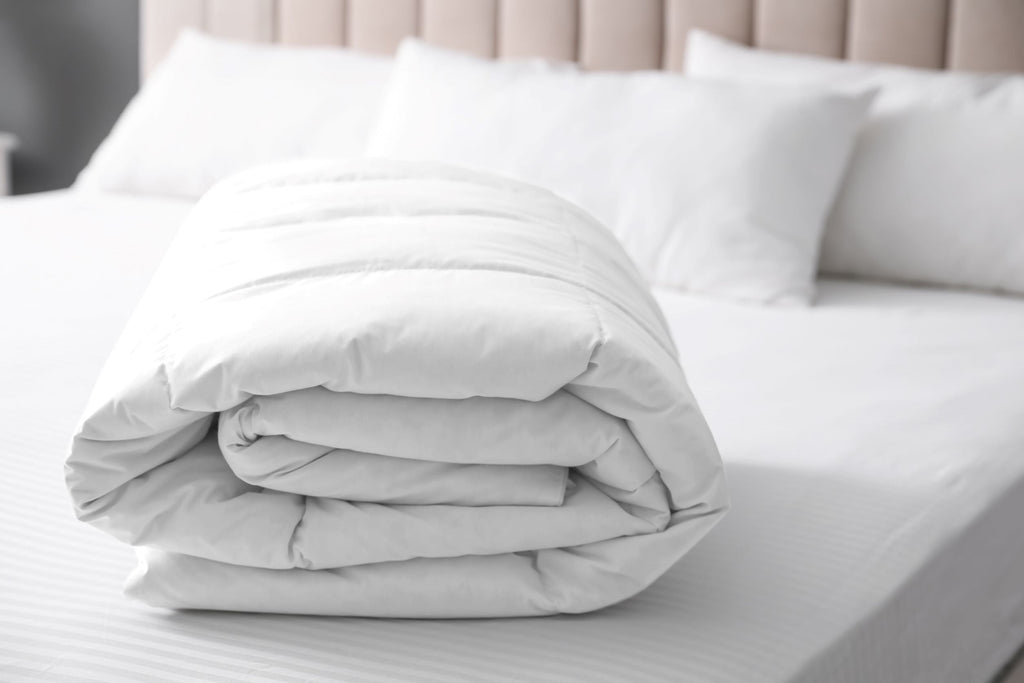 Dreamaker Australian Superwash Wool Winter Weight Quilt 450Gsm Queen Bed Deals499