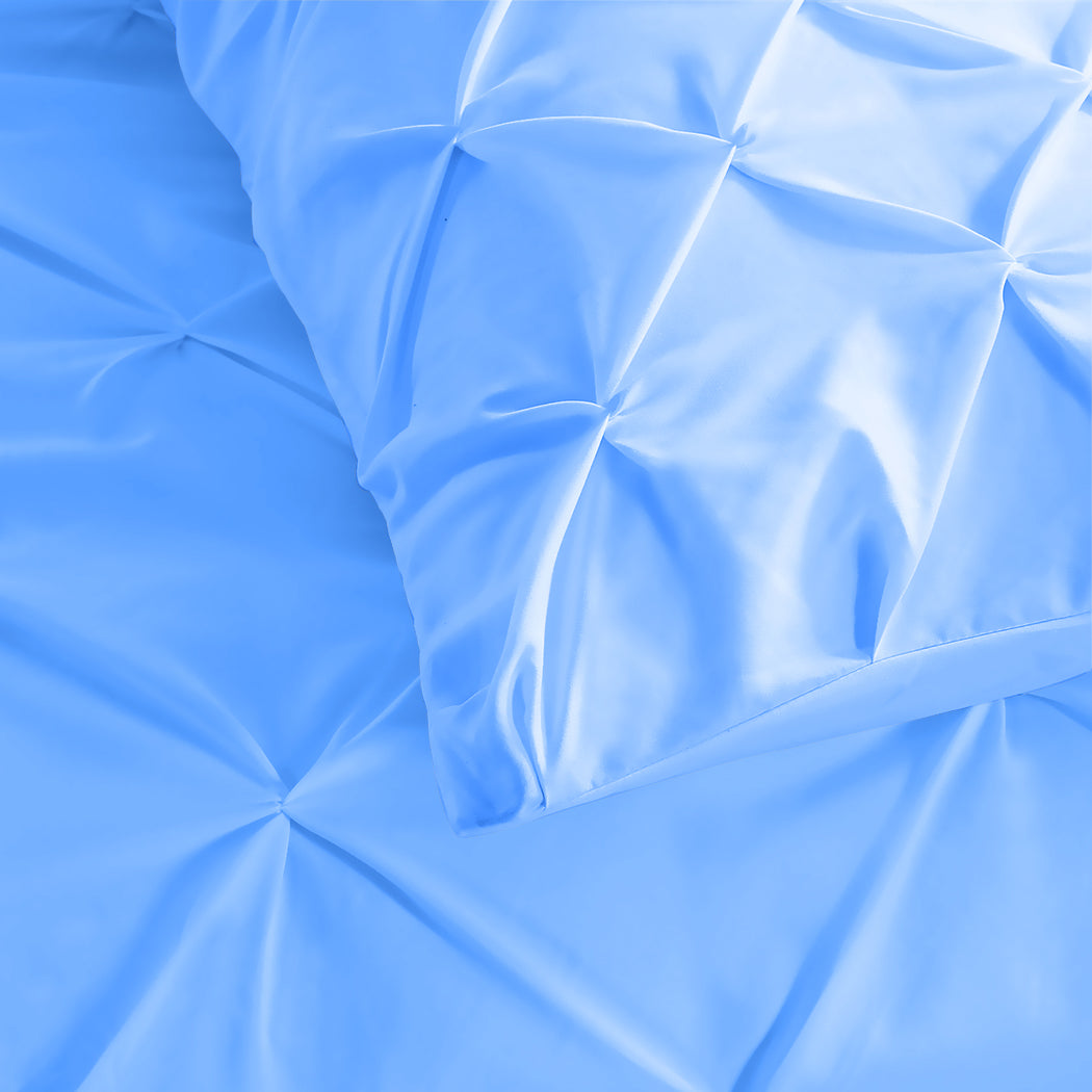 DreamZ Diamond Pintuck Duvet Cover Pillow Case Set in Full Size Deals499